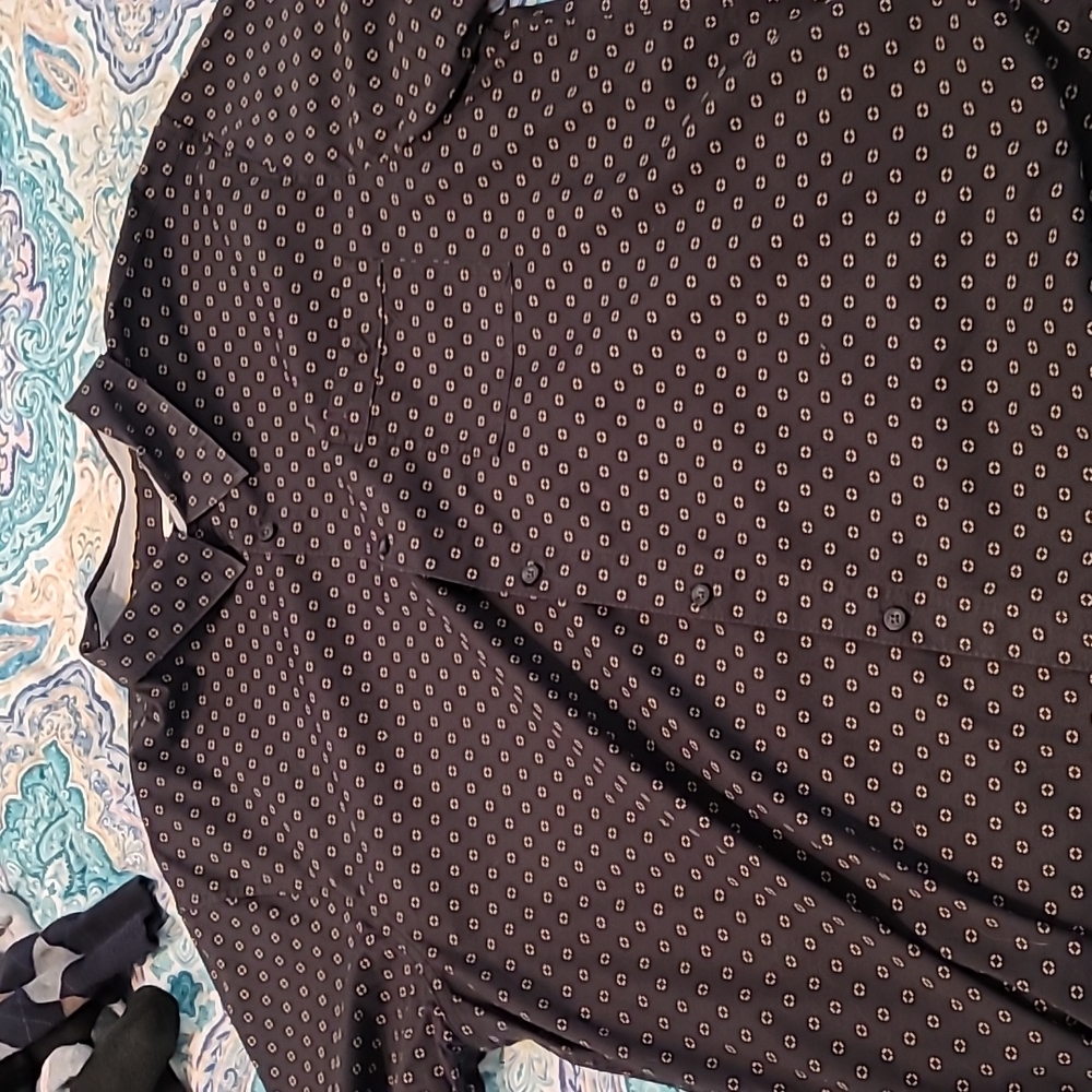 Short sleeve polyester and cotton blend shirt
